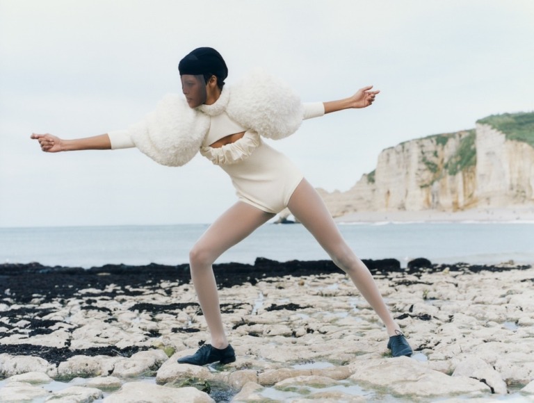 Vogue Philippines July 24 – featured image